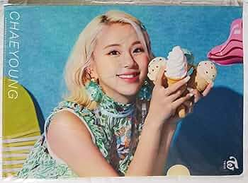 TWICE HAPPY HAPPY チェヨン トレーディングカード TWICE HAPPY HAPPY チェヨン トレーディングカード 2025年最新